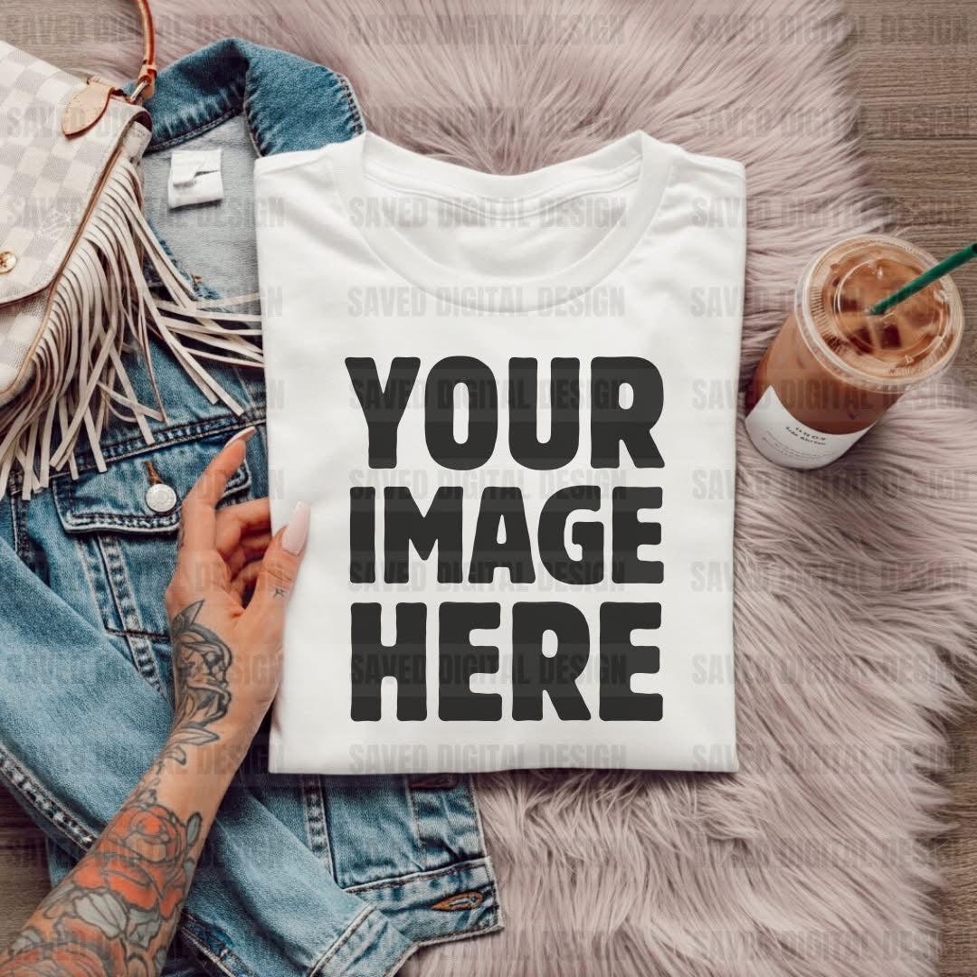 UNBRANDED FOLDED WHITE T-SHIRT MOCK