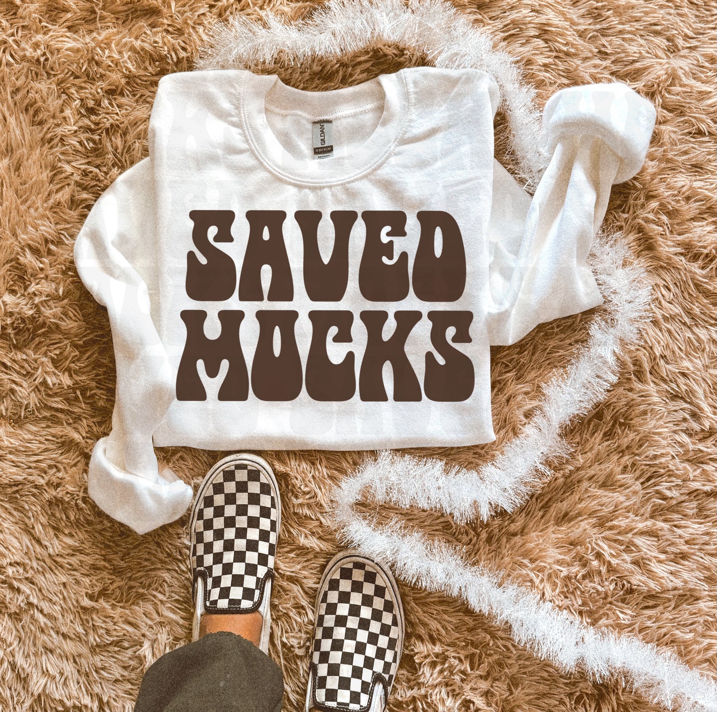 WHITE SWEATSHIRT MOCK
