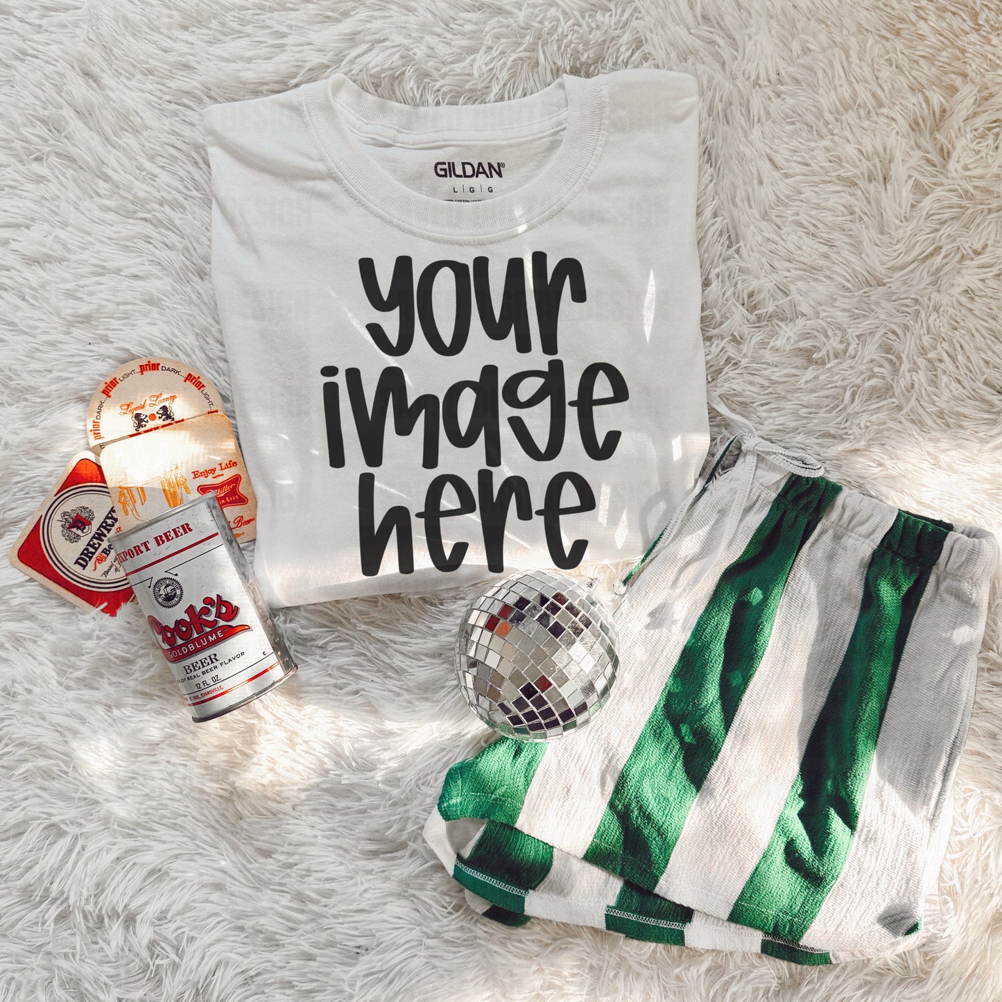 GILDAN WHITE FLAT LAY MOCK