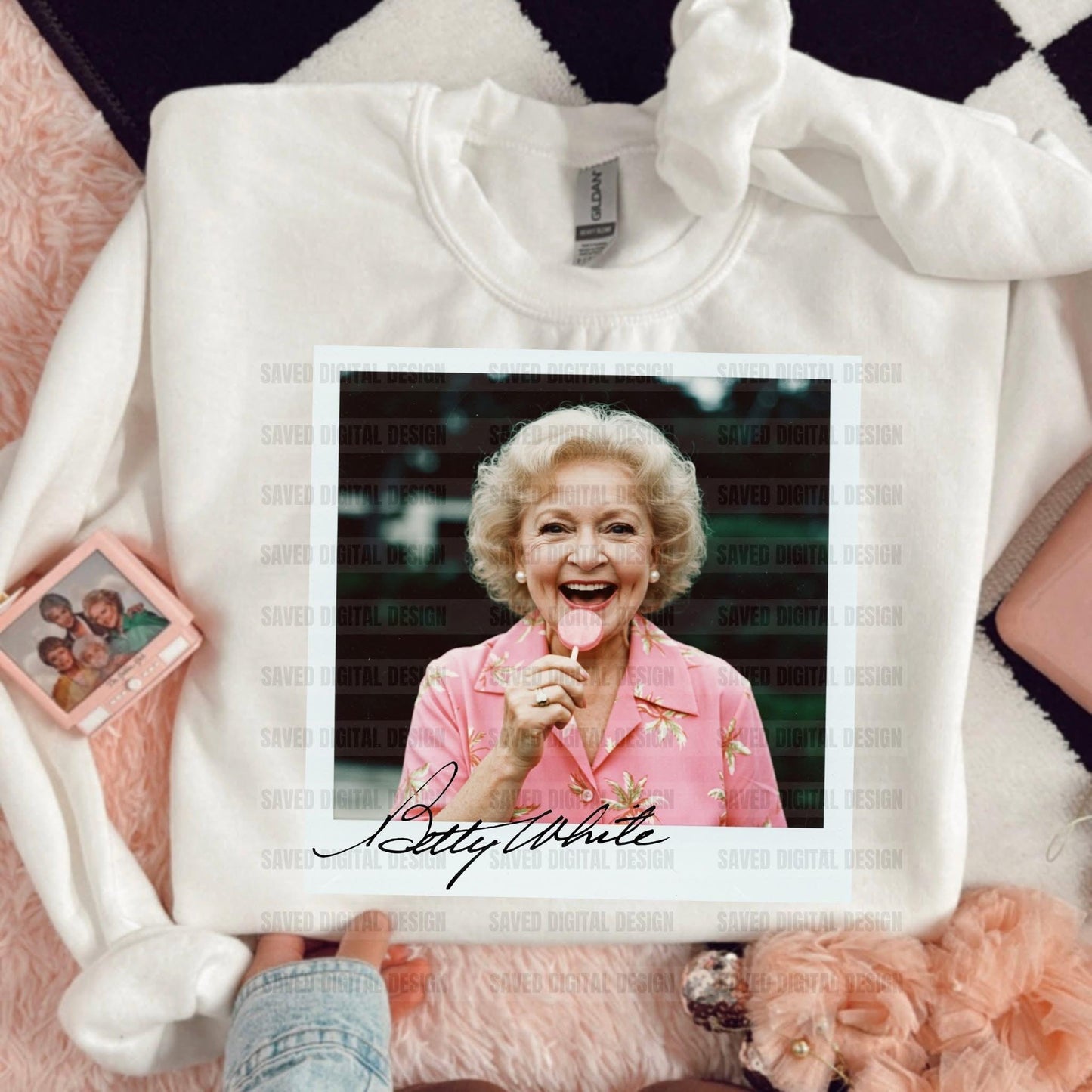 BETTY LOLLI