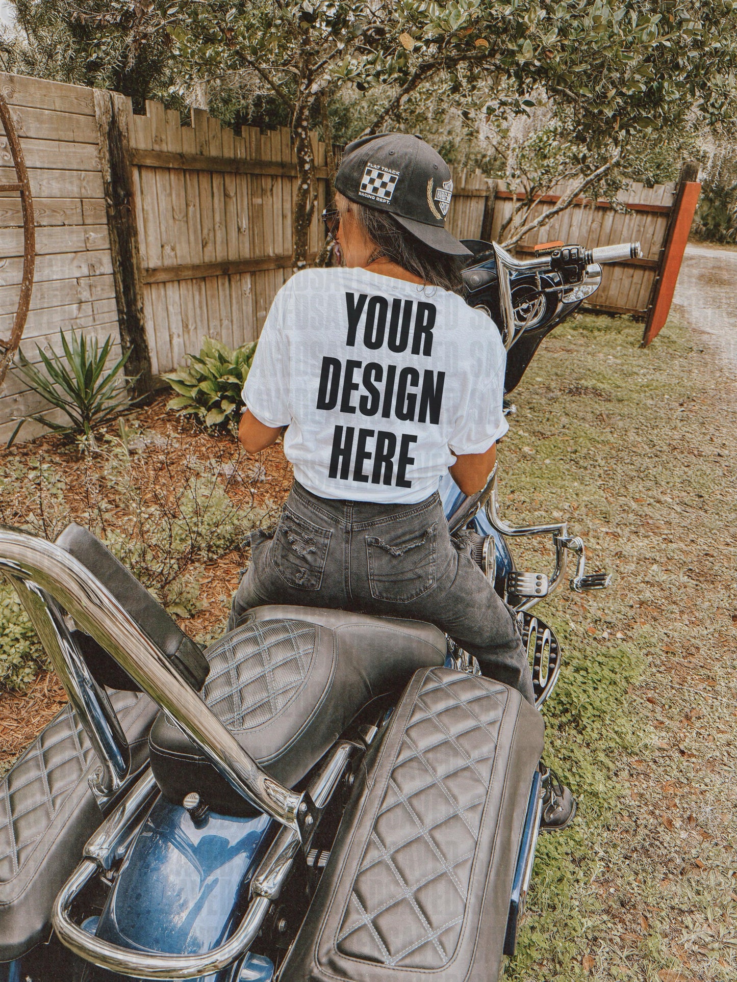 MOTO MOCKS WHITE TEE BACK
