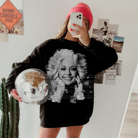 DOLLY DISTRESSED