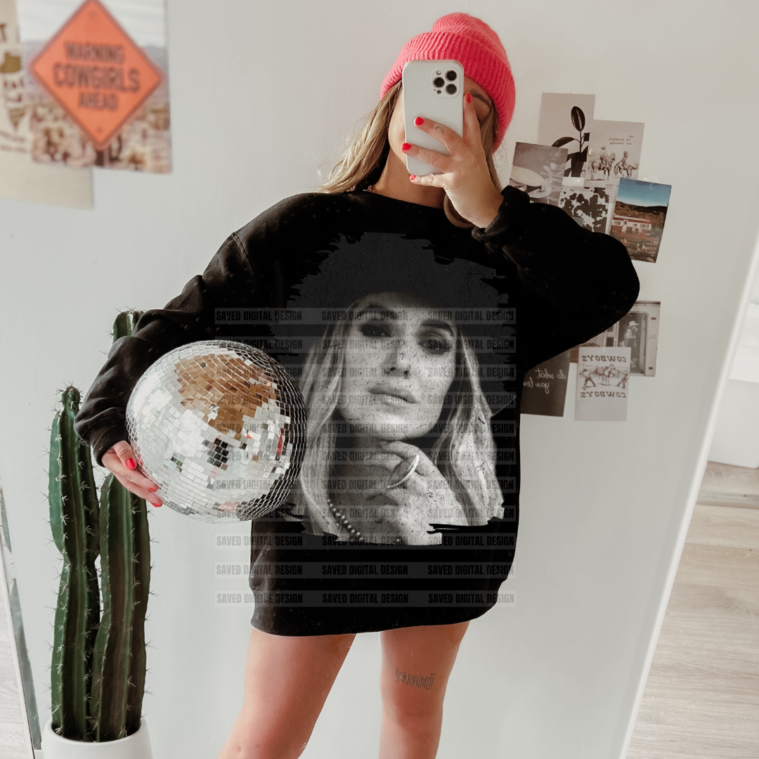 LAINEY WILSON DISTRESSED