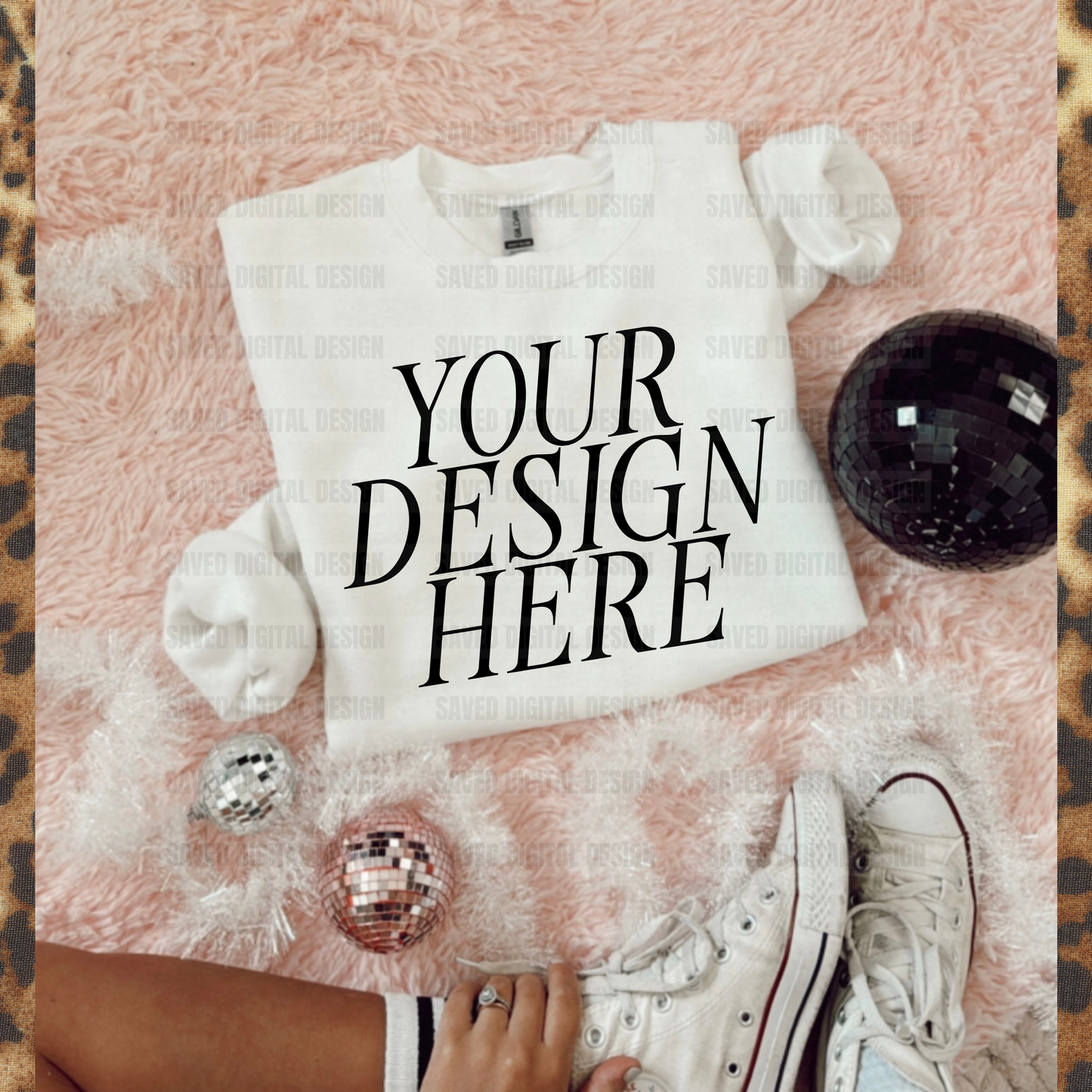 SWEATSHIRT WHITE MOCK