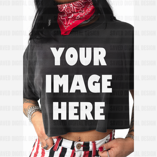 BLACK GILDAN CROPPED T-SHIRT MODELED MOCK RED BANDANA