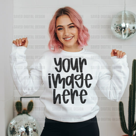 WHITE GILDAN SWEATSHIRT MOCK