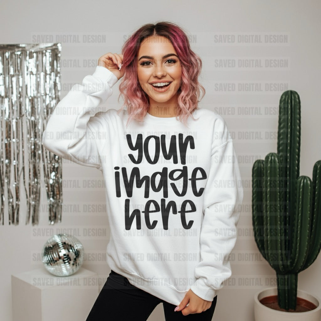 WHITE GILDAN SWEATSHIRT MOCK