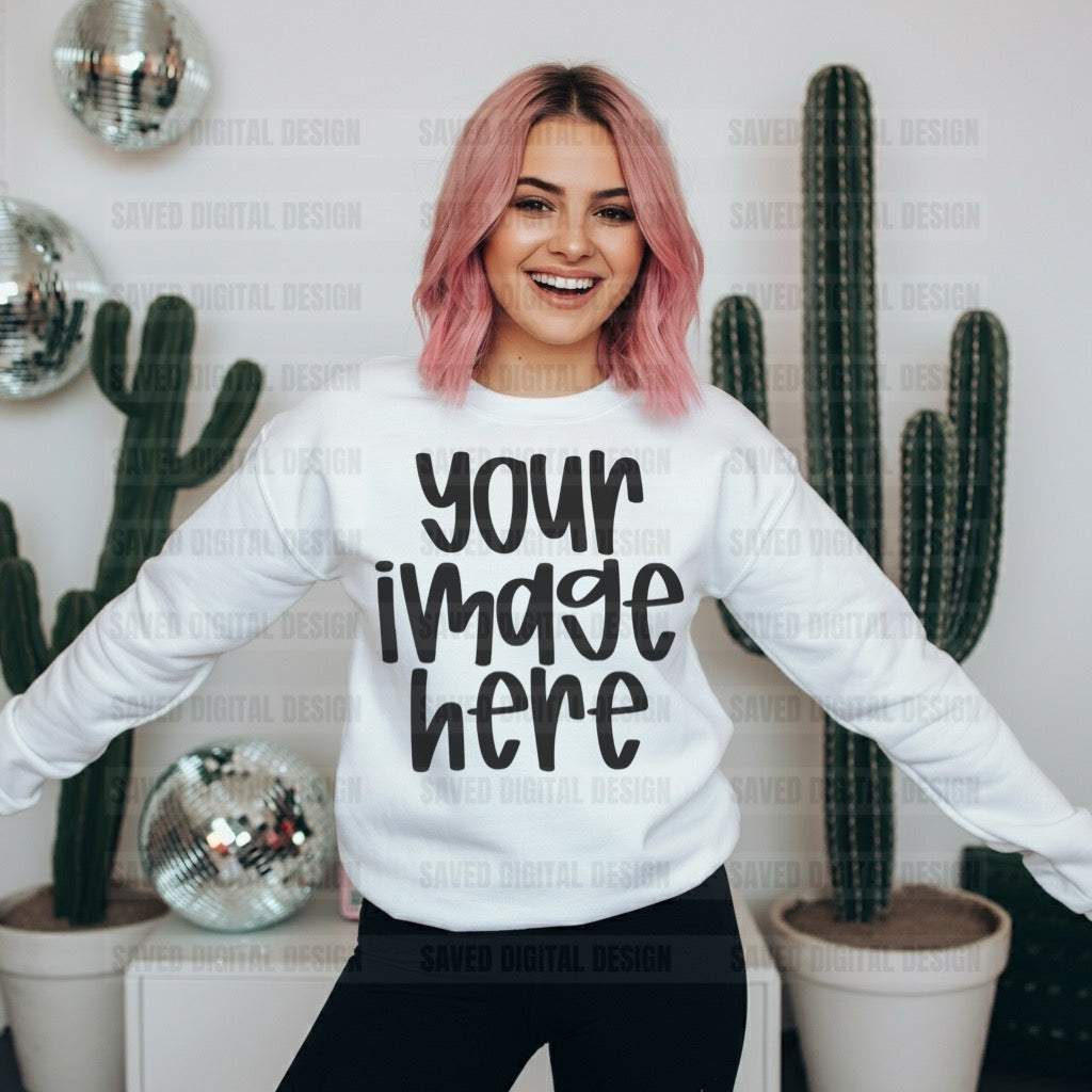 WHITE GILDAN SWEATSHIRT MOCK