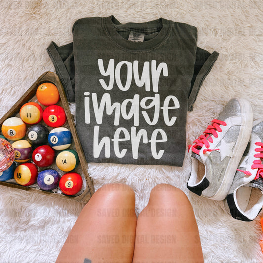 COMFORT COLOR PEPPER FLAT LAY TEE MOCK POOL