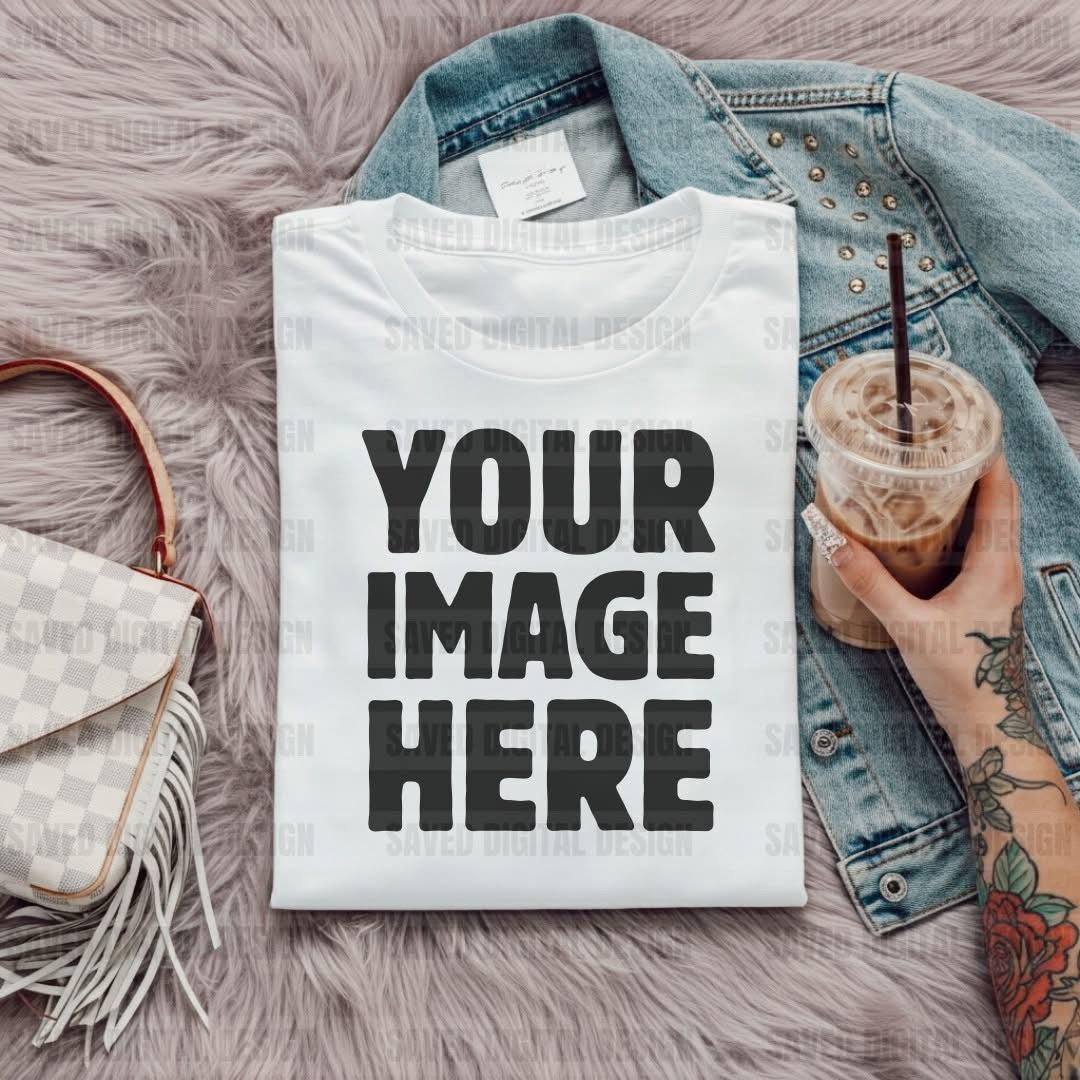 UNBRANDED FOLDED WHITE T-SHIRT MOCK