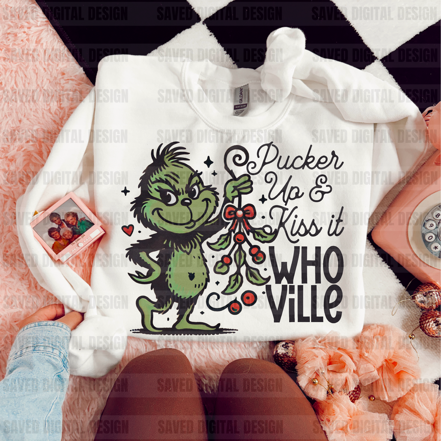 PUCKER UP AND KISS IT GREEN GUY PNG