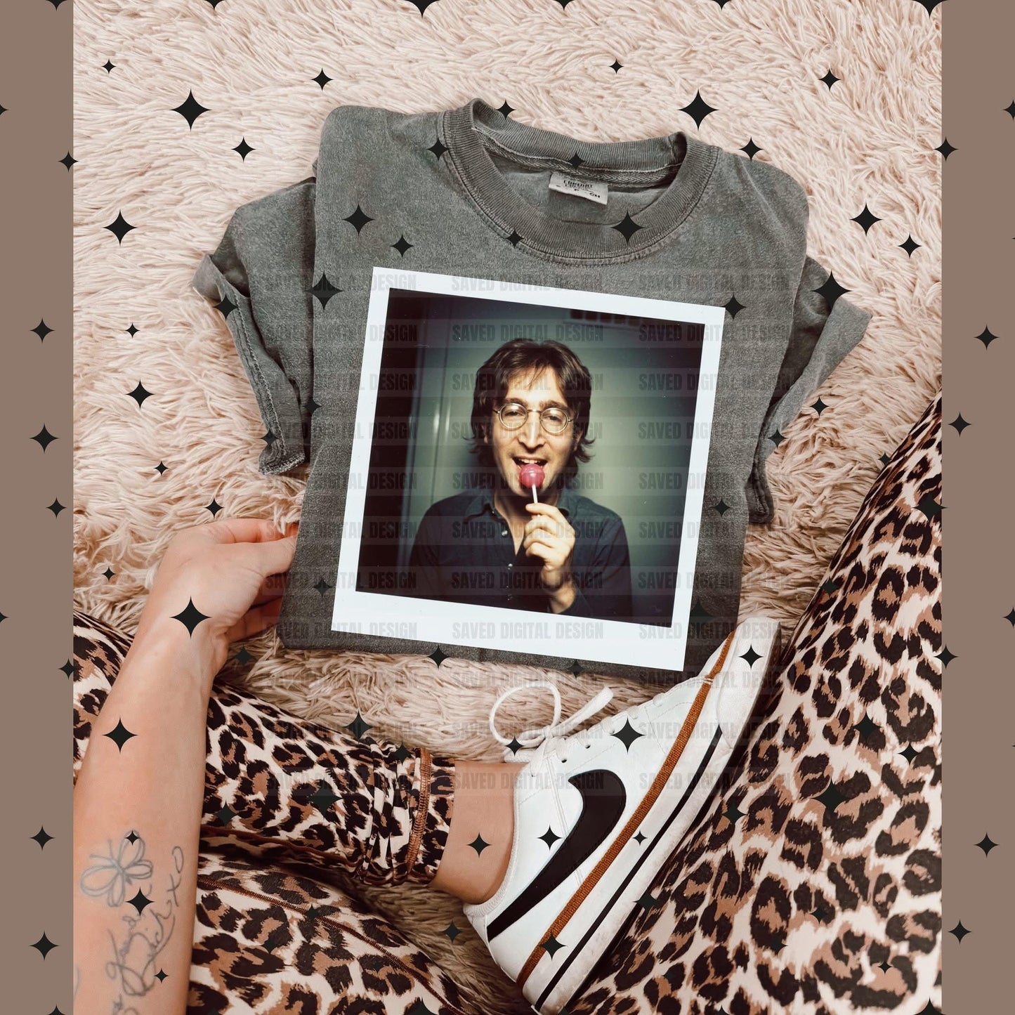 LENNON LOLLI