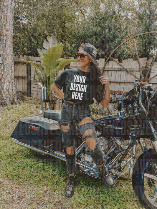 MOTO MOCKS BLACK TEE