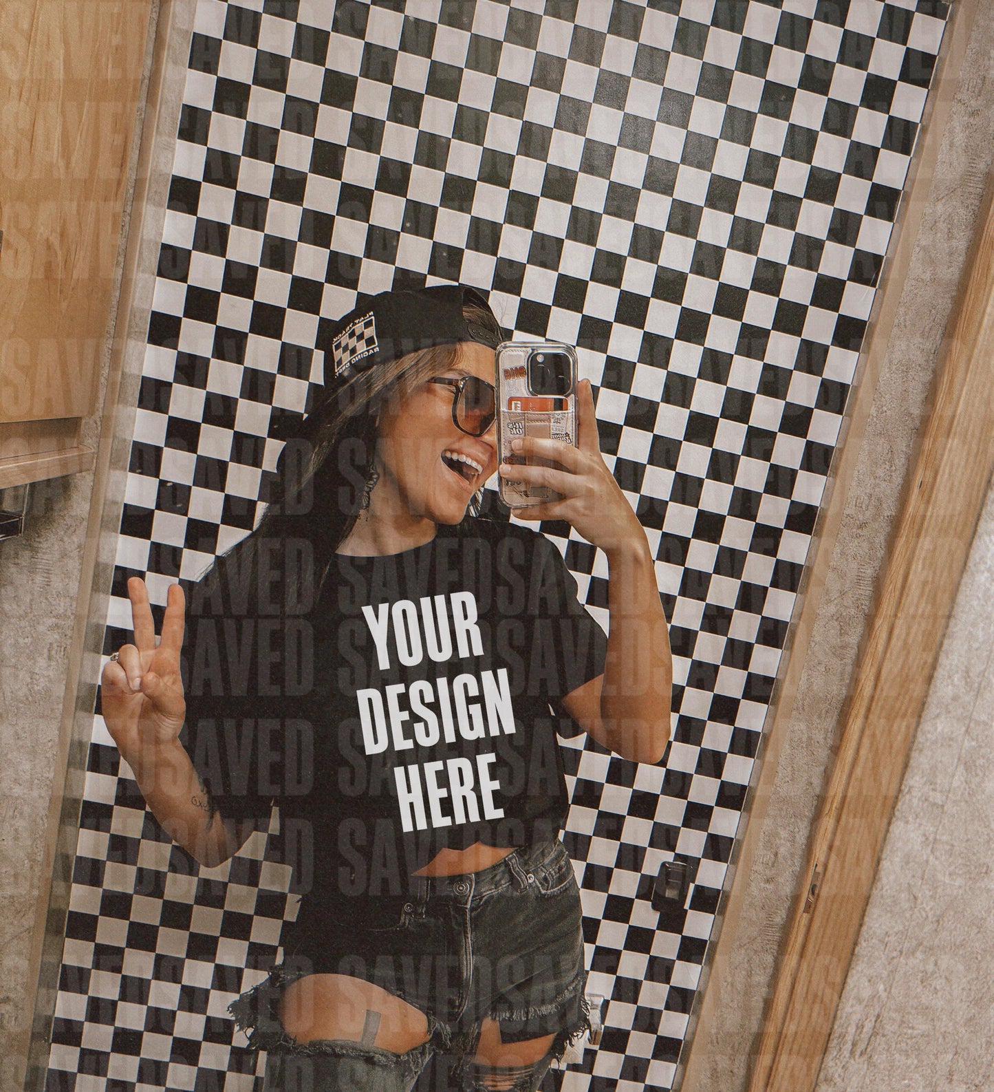 MIRROR MOTO MOCKS BLACK TEE