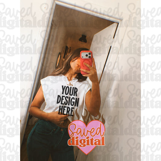 WHITE COMFORT COLOR MODELED MIRROR MOCK