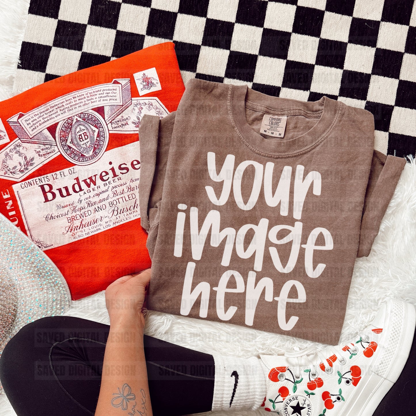 ESPRESSO COMFORT COLOR T-SHIRT FLAT LAY MOCK BUD SWEATSHIRT